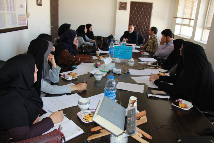 جلسه هماهنگی پیمایش ملی سلامت و رفتارهای مخاطره آمیز در جوانان، مرکز بهداشت استان مرکزی ، ۴ مهر ماه