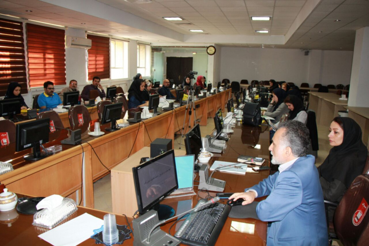 کارگاه ارزیابی و درمان اختلالات روانپزشکی ویژه پزشکان،سالن اجتماعات مرکز بهداشت استان مرکزی،۲۲مهرماه