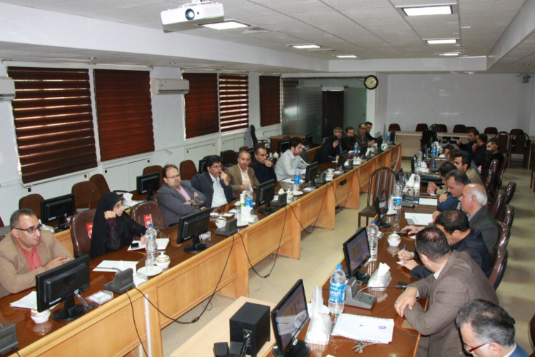 جلسه پروژه های بهداشتی در دست احداث دانشگاه،سالن اجتماعات مرکز بهداشت استان مرکزی،۳۰مهرماه