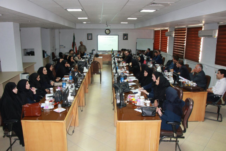 کارگاه مدیریت صدا و ارتعاش در محیط کار،سالن اجتماعات مرکز بهداشت استان مرکزی،۱آبان ماه