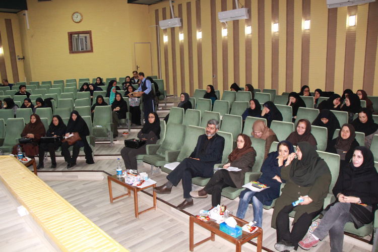 همایش خود مراقبتی، سالن جلسات مرکز بهداشت استان ، ۲۶ آبان ماه