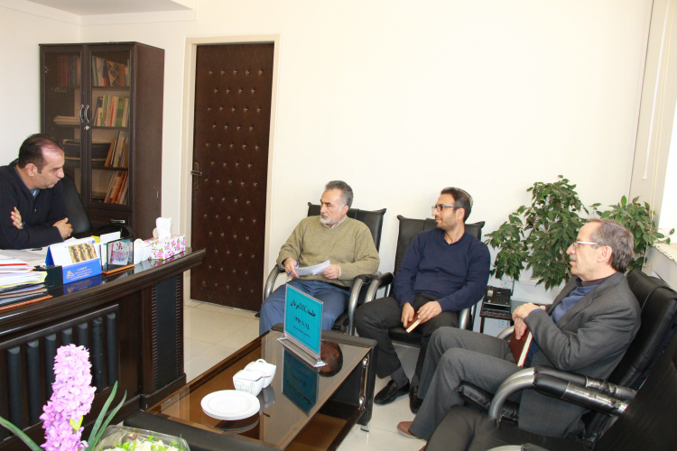 برگزاری جلسه DIC مردان ، مرکز بهداشت استان مرکزی، ۱۵ دی ماه