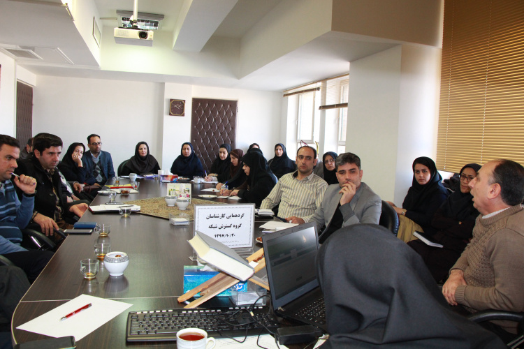 گردهمائی کارشناسان گروه گسترش ، مرکز بهداشت استان مرکزی ، ۳۰ دی ماه