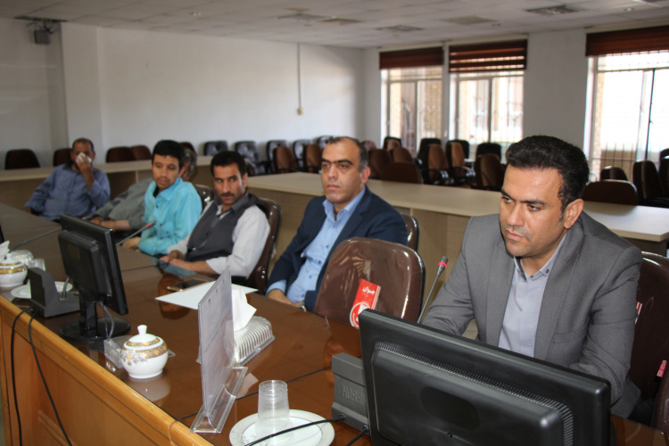 جلسه هماهنگی واحدهای خدمات ساختمان الغدیر ، مرکز بهداشت استان مرکزی، ۳۱ اردیبهشت ماه