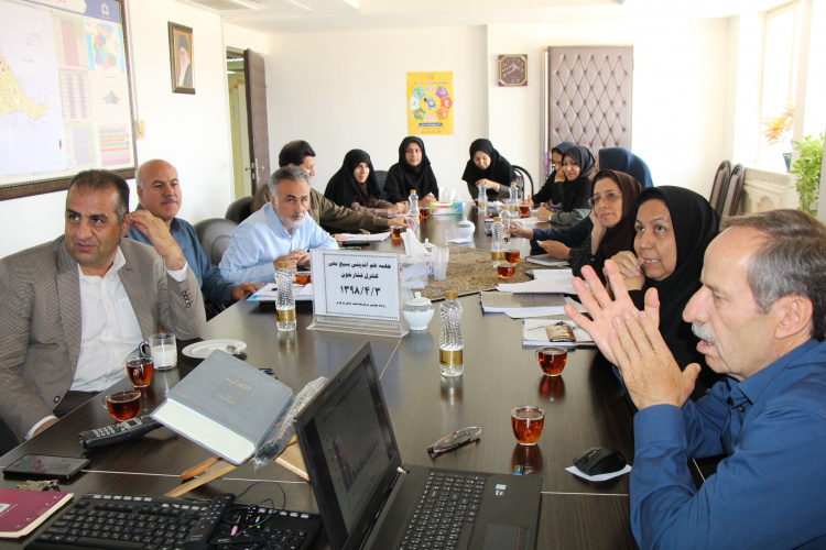 جلسه هم اندیشی کارگروه های بسیج ملی کنترل فشارخون بالا، مرکز بهداشت استان مرکزی، ۳ تیرماه