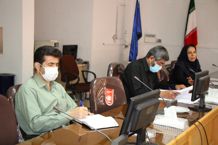 جلسه کارشناس مسوولان بهداشت حرفه ای ، سالن جلسات مرکز بهداشت استان مرکزی، ۲۹ اردیبهشت ماه