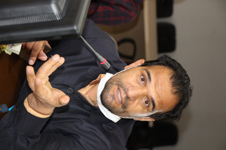 برگزاری روز اول کنکور سراسری با رعایت پروتکل های بهداشتی و نظارت بر انجام دستورالعمل ها توسط کارشناس بهداشت محیط معاونت بهداشتی  در شهرستان  فراهان، ۲۹ مرداد ماه