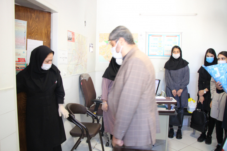 تقدیر از همکاران بهداشت محیط مرکز خدمات جامع سلامت شهری حاج خیری ، ۵ مهر ماه