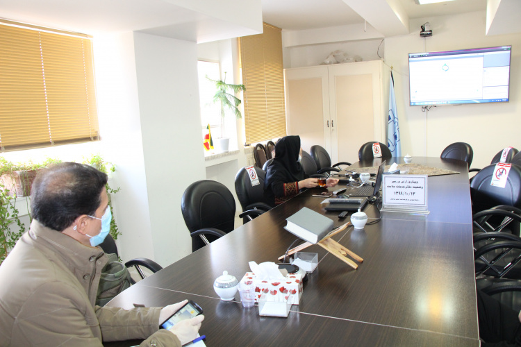 وبینار وزارتی بررسی وضعیت دفاتر خدمات سلامت، سالن جلسات مرکز بهداشت استان مرکزی، ۱۳ دی ماه