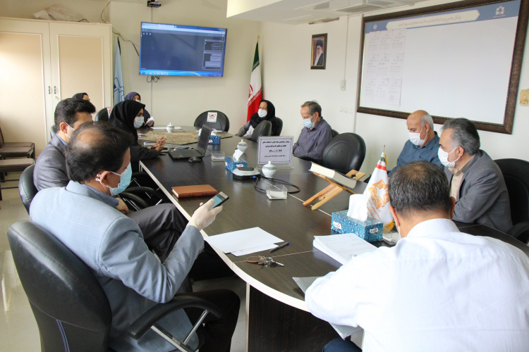 وبینار وزارتی معاونین بهداشت دانشگاه های علوم پزشکی سراسر کشور(کرونا ویروس)، سالن جلسات مرکز بهداشت استان مرکزی، ۲۲ فروردین ماه