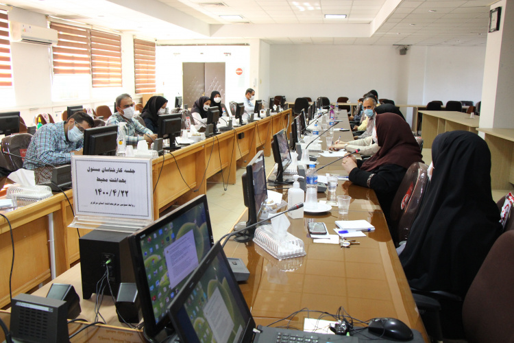 جلسه کارشناس مسوولان بهداشت محیط، سالن جلسات مرکز بهداشت استان مرکزی، ۲۲ تیر ماه