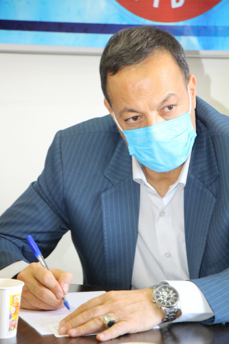 تا کنون حدود ۳۷ درصد جمعیت بالای ۱۸ سال واکسینه شده اند که ۲۱ درصد نیز هر دو نوبت را دریافت کرده اند.