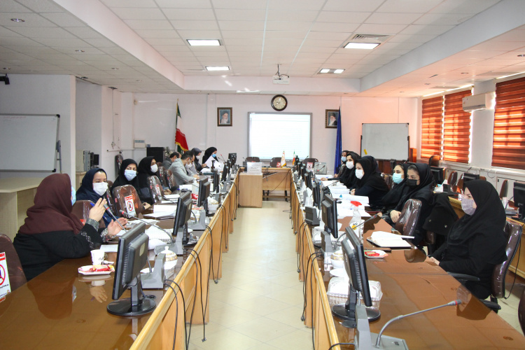 جلسه ارزیابی شاخص های زیرساخت واحدهای مراقبت های اولیه بهداشتی کشور، سالن جلسات مرکز بهداشت استان مرکزی، ۶ بهمن ماه