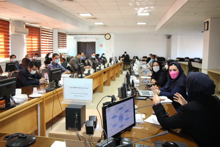 کارگاه توسعه و ارتقای فعالیت بدنی ویژه پزشکان عمومی و کارشناسان، سالن جلسات مرکز بهداشت استان مرکزی، ۸ اسفند ماه