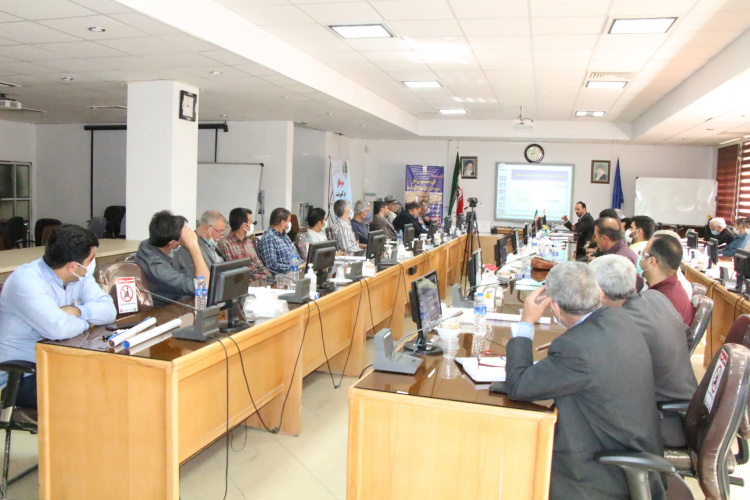 برگزاری کارگاه آموزشی پخت نان با آرد سبوس دار، سالن جلسات مرکز بهداشت استان مرکزی، دوم خرداد ماه