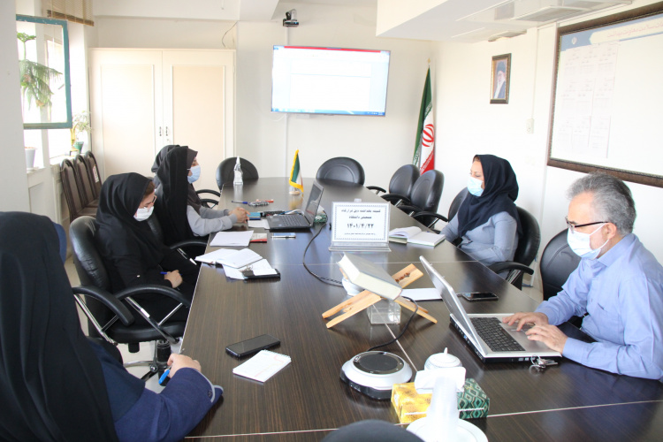 کمیته بهداشت ذیل قرارگاه جمعیتی دانشگاه، سالن جلسات مرکز بهداشت استان مرکزی، ۲۲ تیر ماه