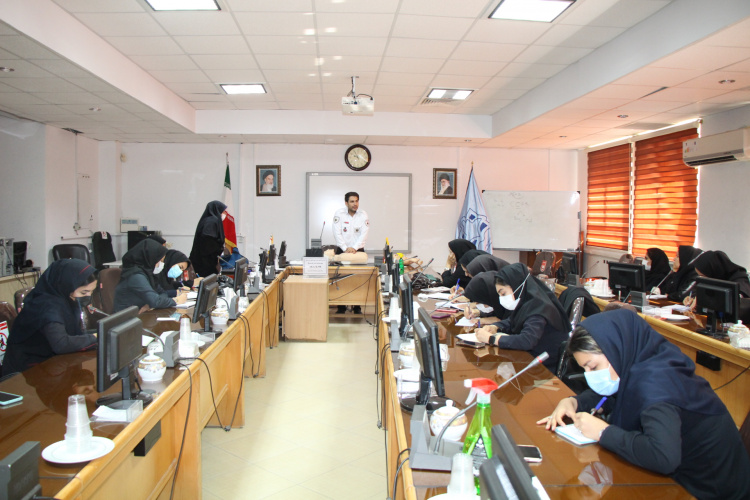 کارگاه اقدامات اولیه کاهش مورتالیتی و موربیدیتی(احیاء) ویژه غیرپزشک، سالن جلسات مرکز بهداشت استان مرکزی، ۲۹شهریور ماه