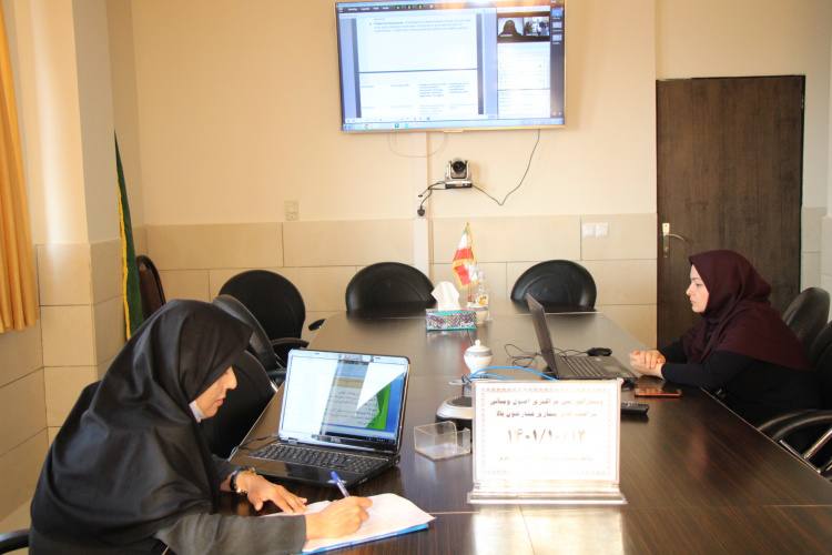 وبینار آموزشی فراگیری اصول و مبانی مراقبت های بیماری فشار خون بالا، سالن جلسات مرکز بهداشت استان مرکزی، ۱۲ دی ماه