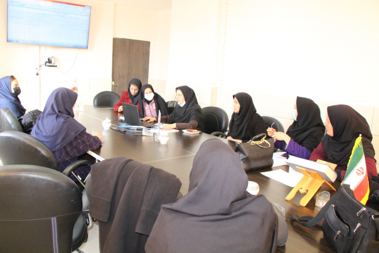 گردهمائی کارشناسان مسوول بهداشت دهان و دندان، سالن جلسات مرکز بهداشت استان مرکزی، ۲۴ دی ماه