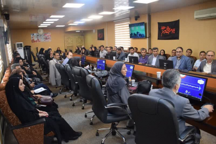 برگزاری جلسه پایش شاخص های بهداشتی شهرستانهای تابعه دانشگاه علوم پزشکی اراک