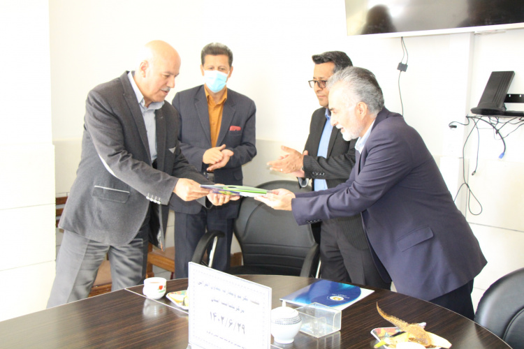 مراسم تکریم و معارفه معاون اجرایی مرکز بهداشت استان مرکزی