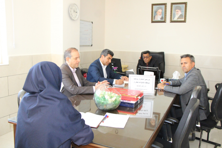 بررسی استقرار برنامه پزشک خانواده شهری، سالن جلسات مرکز بهداشت استان مرکزی،  ۱ مهر ماه ۱۴۰۲