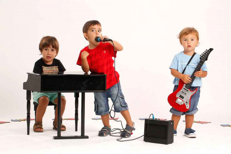 موسیقی، خلاقیت و استعداد کودکان + فیلم