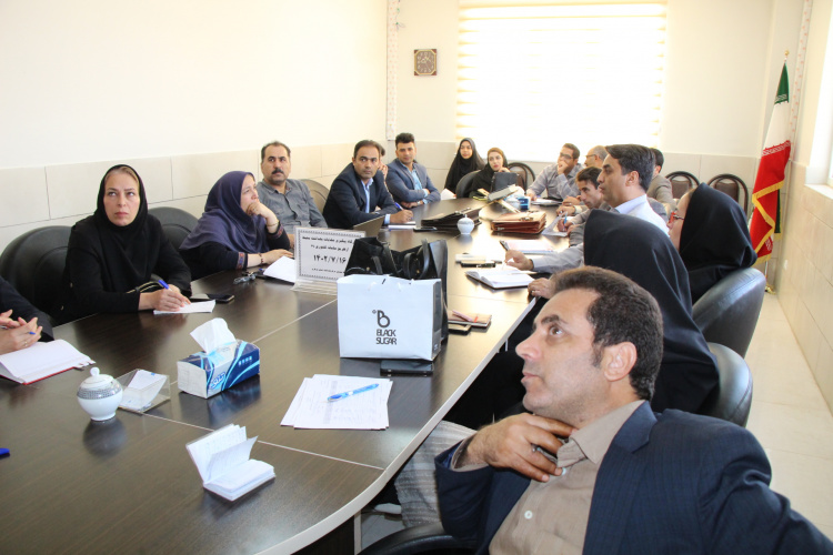 کارگاه پیگیری شکایات بهداشت محیط از طریق سامانه کشوری ۱۹۰، سالن جلسات مرکز بهداشت استان مرکزی، ۱۶ مهر ماه