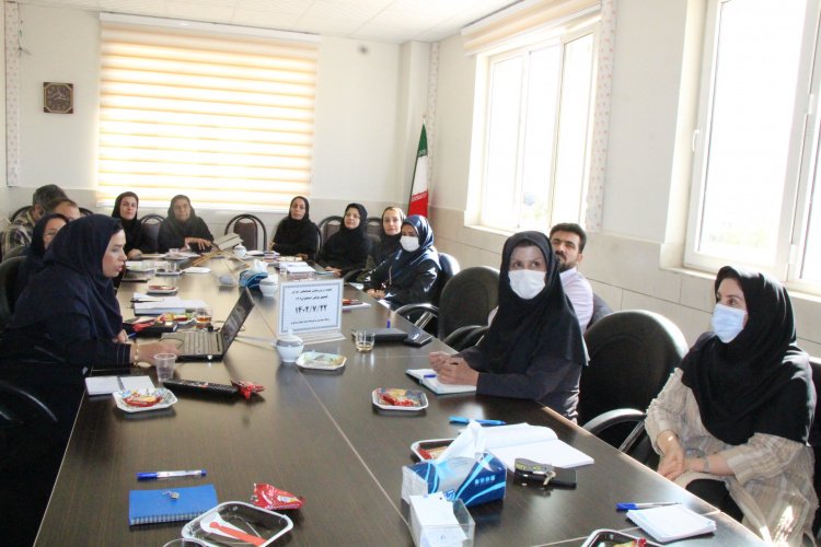 کمیته درون بخشی هماهنگی اجرای کمپین پیشگیری از پوکی استخوان سال ۱۴۰۲، سالن جلسات مرکز بهداشت استان مرکزی، ۲۲ مهر ماه ۱۴۰۲