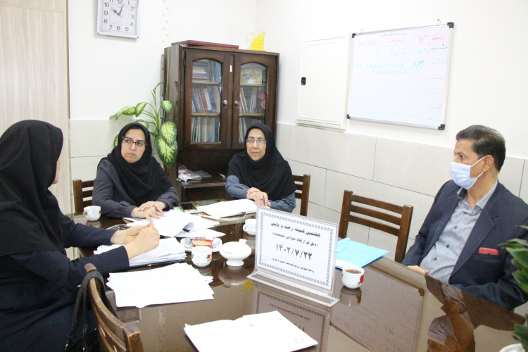 هشتمین کمیته رصد و پایش( ذیل قرارگاه جوانی جمعیت)، سالن جلسات مرکز بهداشت استان مرکزی، ۲۲ مهر ماه