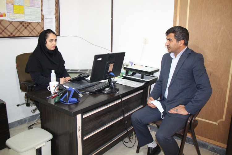 بازدید معاون اجرایی مرکز بهداشت استان مرکزی از مراکز خدمات جامع سلامت و پایگاه های سلامت شهرستان شازند