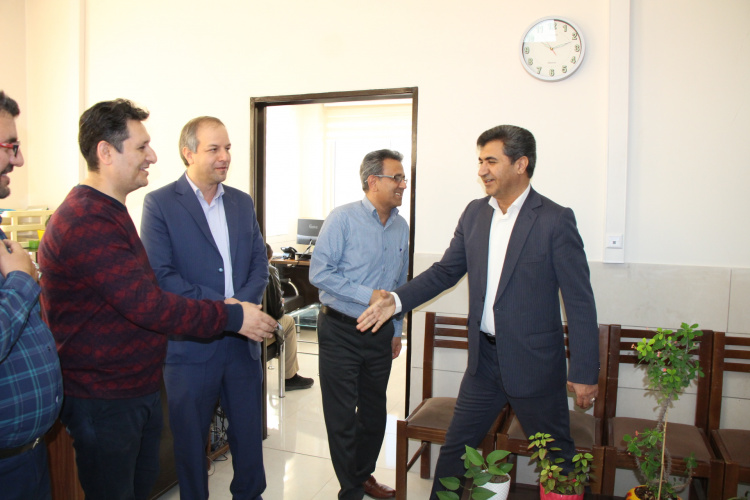 تقدیر از حسابداران مرکز بهداشت استان مرکزی به مناسبت ۱۵ آذر روز حسابدار