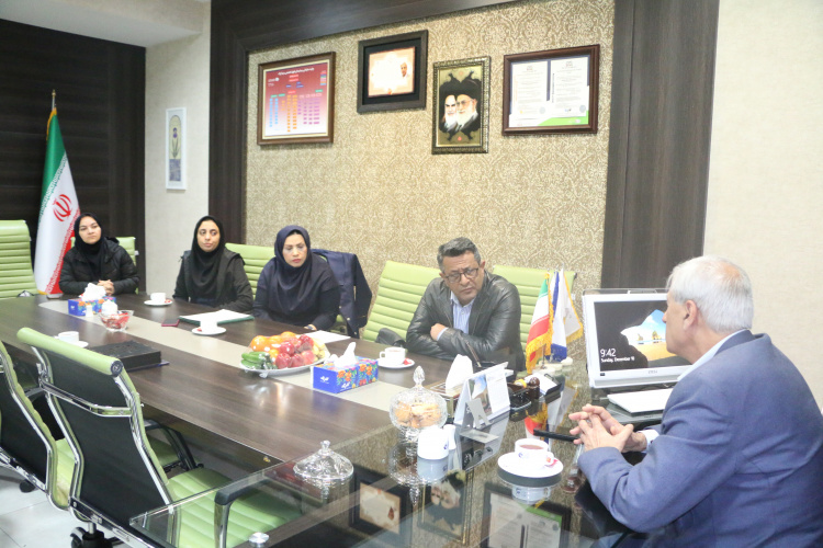 دیدار و تقدیر از پاتولوژیست و متخصص آسیب شناسی انجام شد