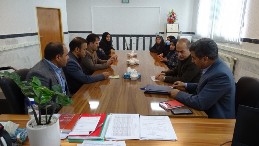 تقدیر معاون اجرایی  معاونت بهداشتی از پرسنل شبکه بهداشت و درمان شهرستان خنداب