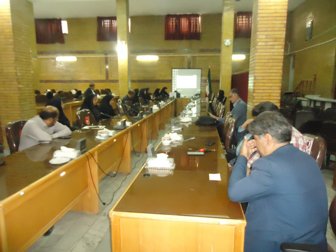 گردهمایی فصلی رابطین سلامت ادارت کل استان مرکزی