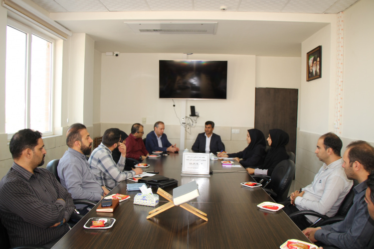 جلسه نشست و هم‌اندیشی با کارشناسان فناوری اطلاعات