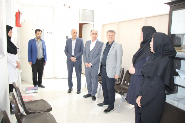 بازدید نوروزی مسئولین بهداشتی استان از مراکز بهداشتی/ تاکید بر ارائه خدمات با کیفیت در پایگاههای سلامت