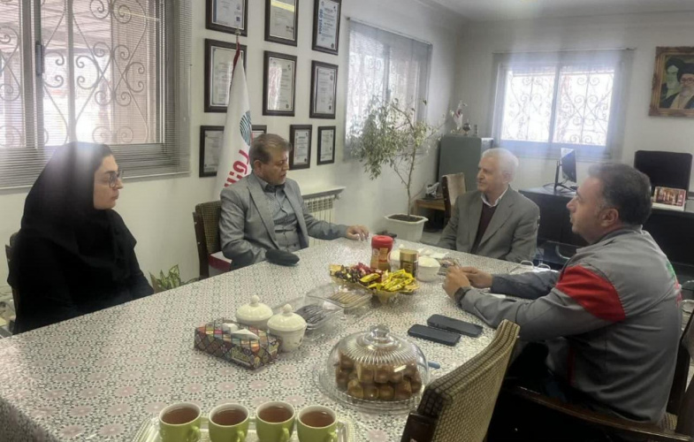 دیدار و نشست معاون بهداشت دانشگاه علوم پزشکی اراک با مدیرعامل شرکت رنگ روناس