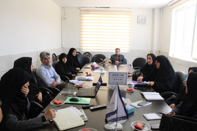 ضرورت هماهنگی بین‌بخشی و پایش مستمر شاخص‌های جوانی جمعیت در شرایط بحران و جنگ؛ تأکید معاون بهداشت دانشگاه علوم پزشکی اراک